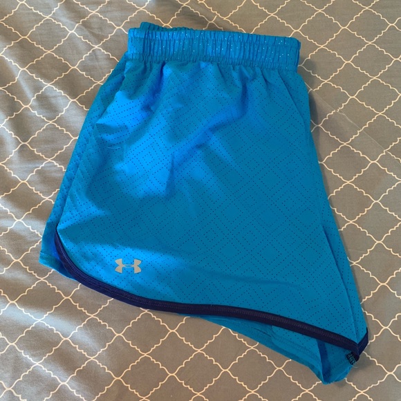 Under Armour Pants - Women’s Under Armour Shorts